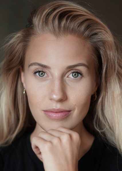 Celinde Schoenmaker photo