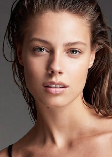 Celine Alroe photo