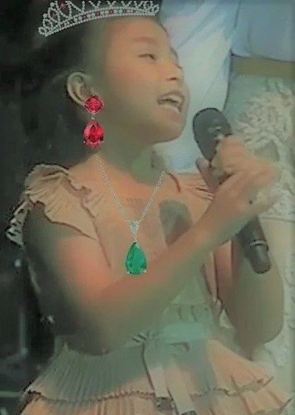 Celine Tam photo