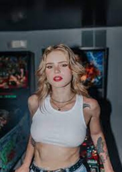 Cera Gibson photo