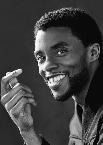 Chadwick Boseman photo