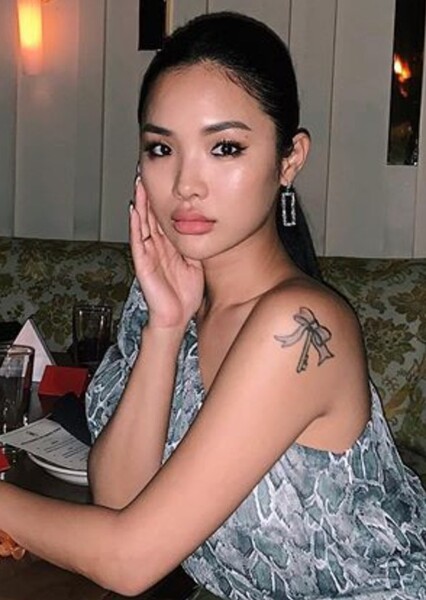 Chailee Son photo