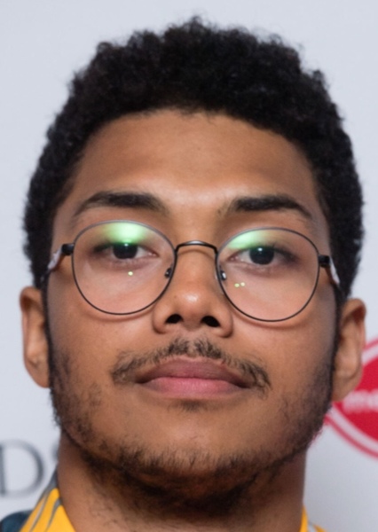 Chance Perdomo photo