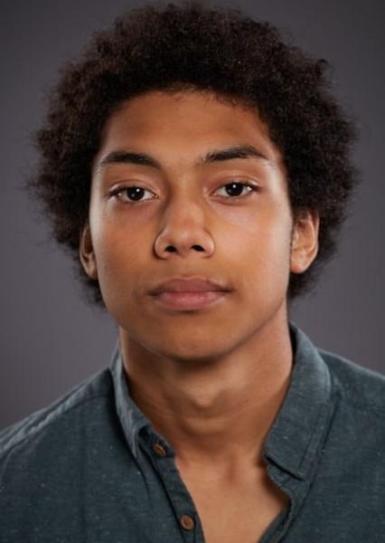 Chance Perdomo photo