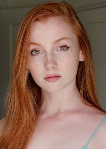 Chandler Lovelle photo