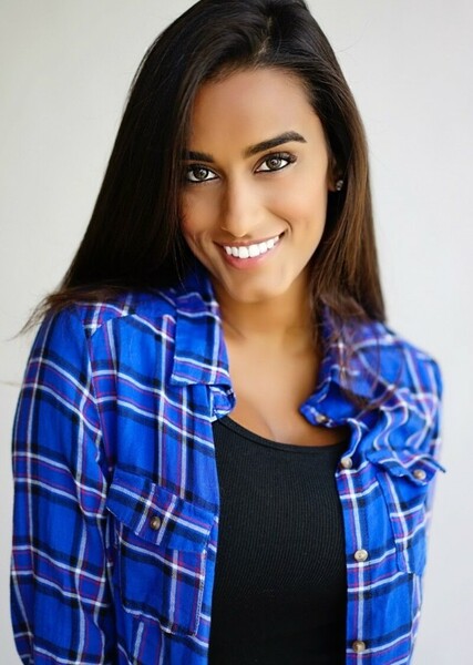 Chandni Parekh photo
