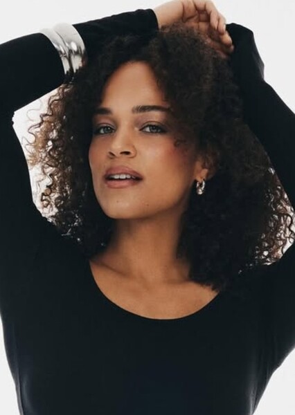 Chanel Mings photo