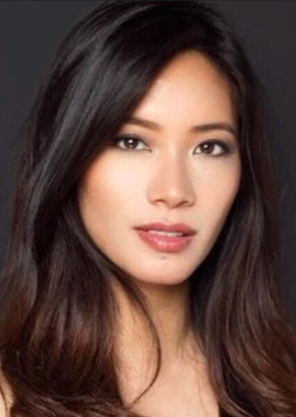 Chantal Thuy