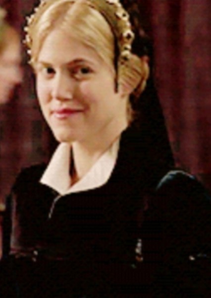 Charity Wakefield photo
