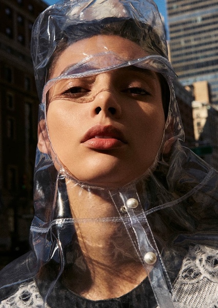 Charlee Fraser photo