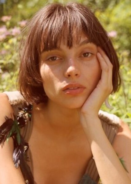Charlee Fraser photo