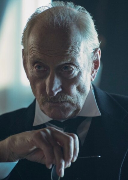 Charles Dance