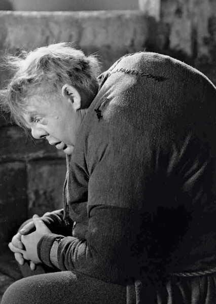 Charles Laughton photo