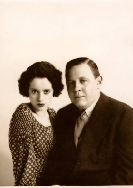 Charles Laughton and Elsa Lanchester photo