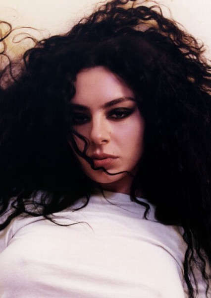 Charli XCX photo