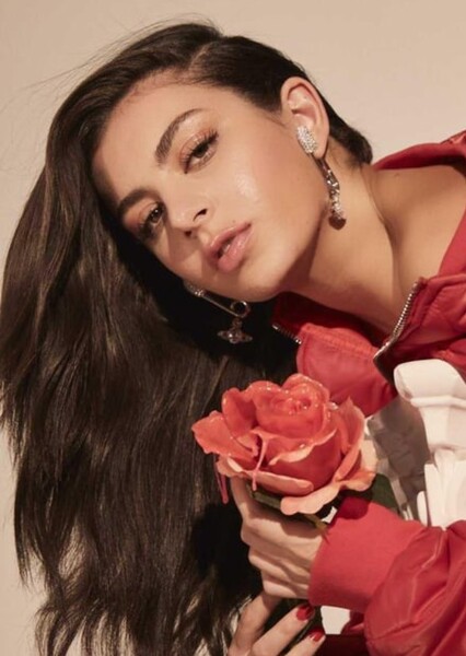 Charli XCX photo