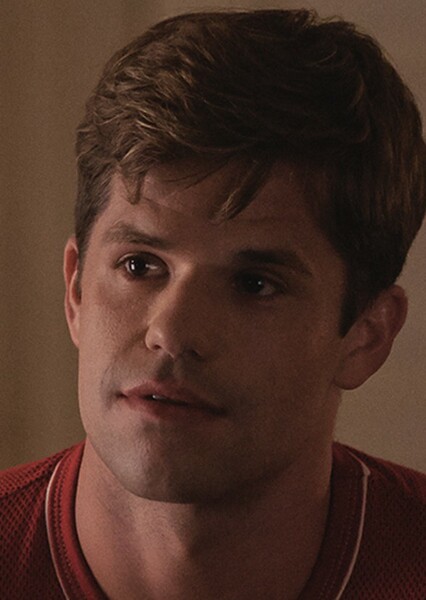 Charlie Carver