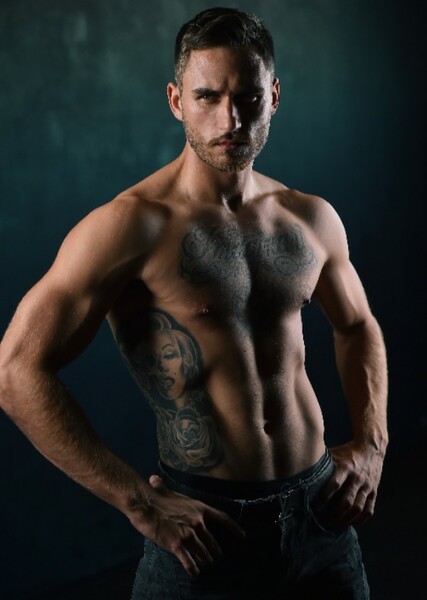 Charlie Clapham photo
