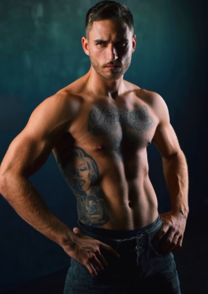 Charlie Clapham photo
