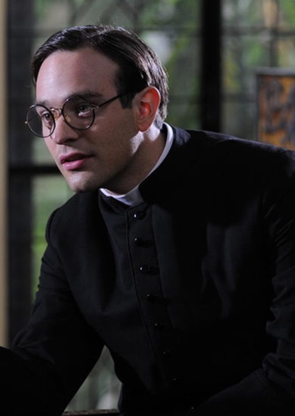 Charlie Cox photo