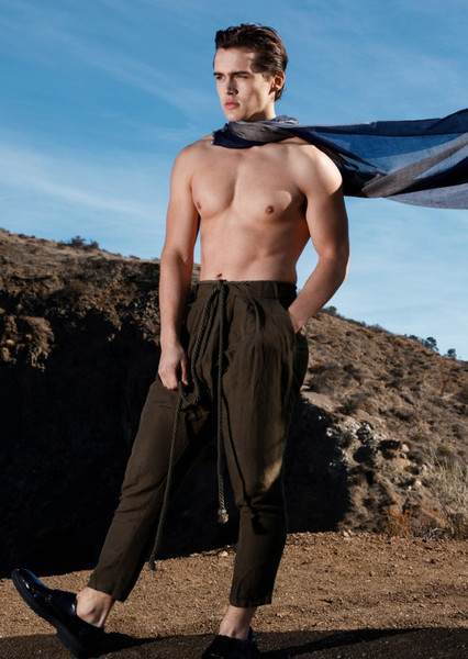 Charlie Gillespie photo