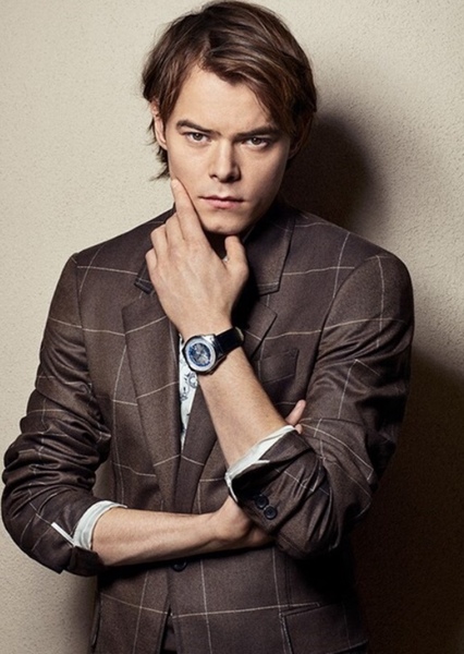 Charlie Heaton