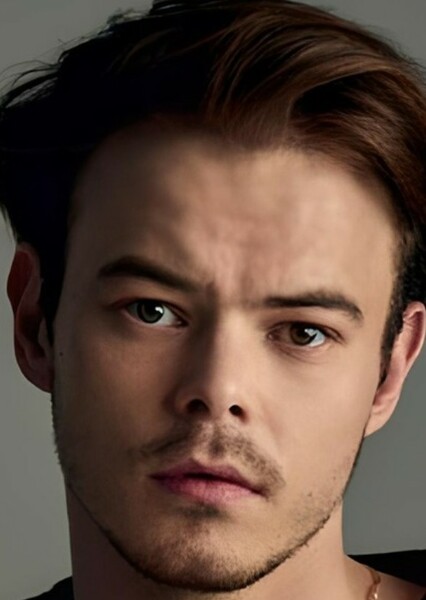 Charlie Heaton photo