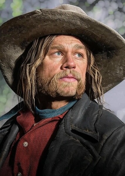 Charlie Hunnam photo