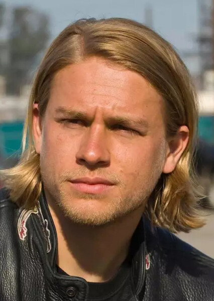 Charlie Hunnam