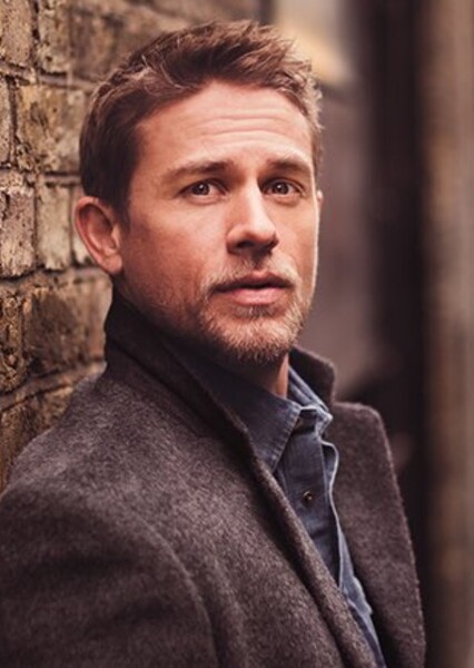 Charlie Hunnam photo