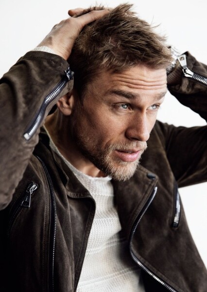 Charlie Hunnam photo