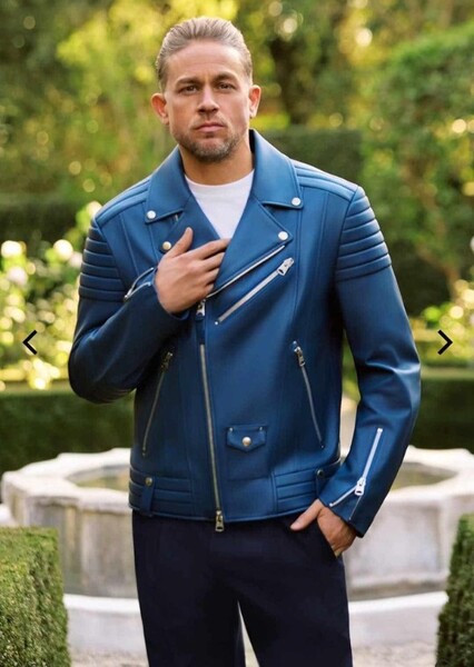 Charlie Hunnam photo
