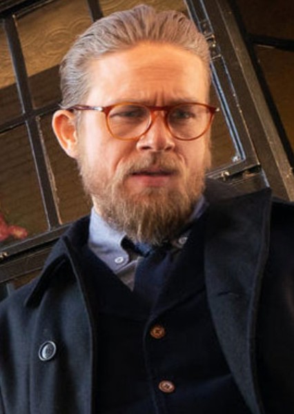 Charlie Hunnam photo