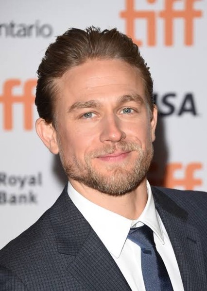 Charlie Hunnam photo