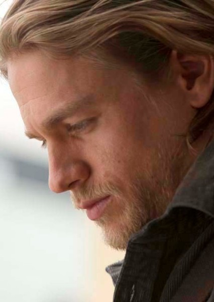 Charlie Hunnam