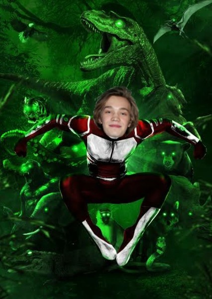 Charlie Plummer photo