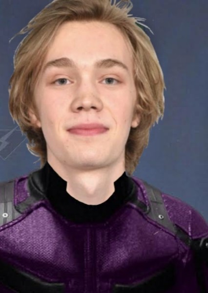Charlie Plummer photo