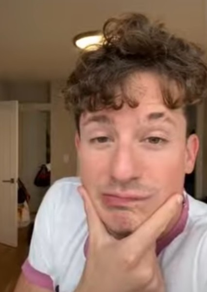 Charlie Puth photo