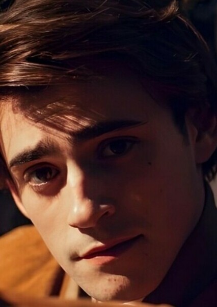 Charlie Rowe photo