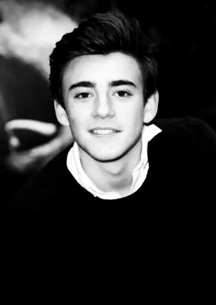 Charlie Rowe photo