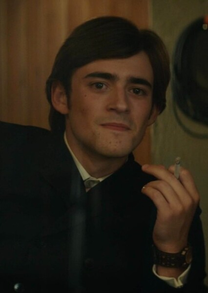 Charlie Rowe