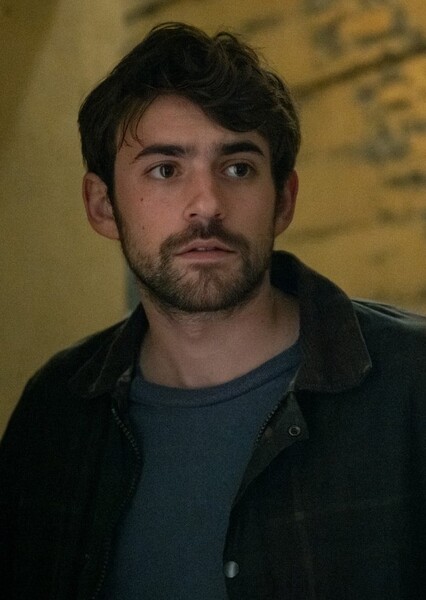 Charlie Rowe photo