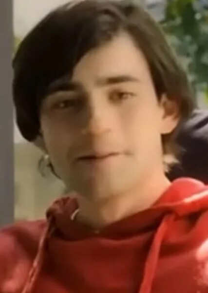 Charlie Rowe photo