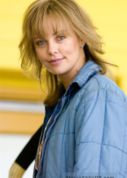 Charlize Theron photo