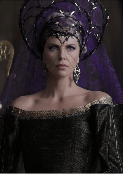 Charlize Theron photo