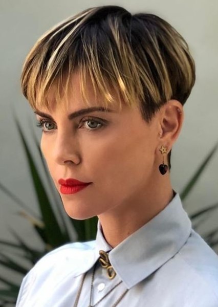 Charlize Theron photo