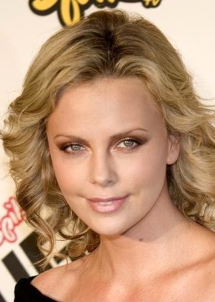 Charlize Theron photo