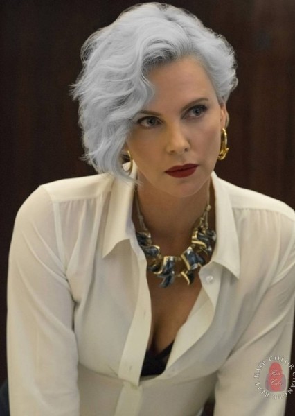 Charlize Theron photo