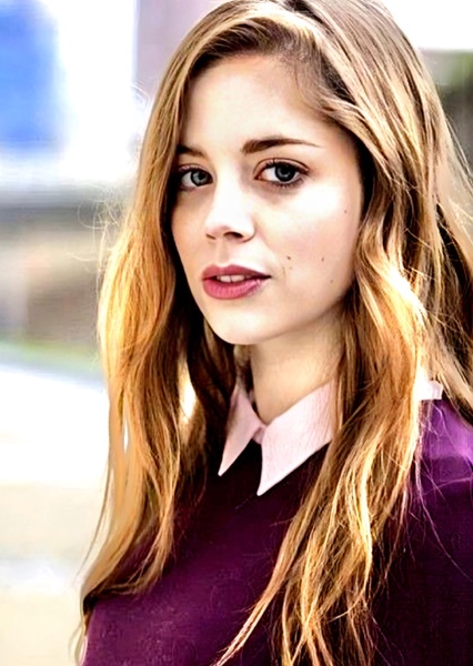 Charlotte Hope photo