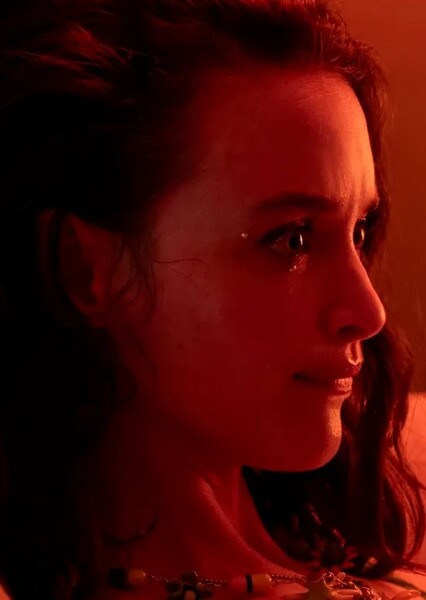 Charlotte Le Bon photo